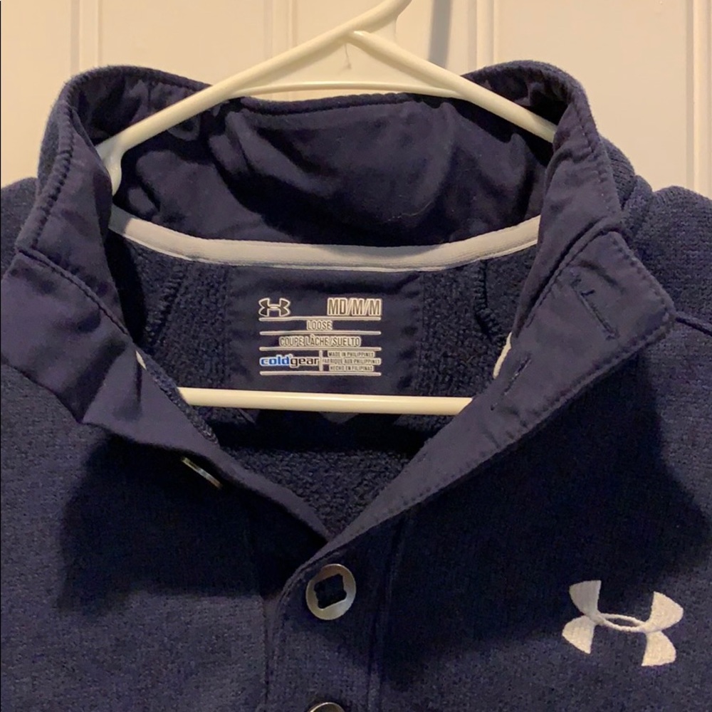 Under armor pullover - Picture 4 of 4